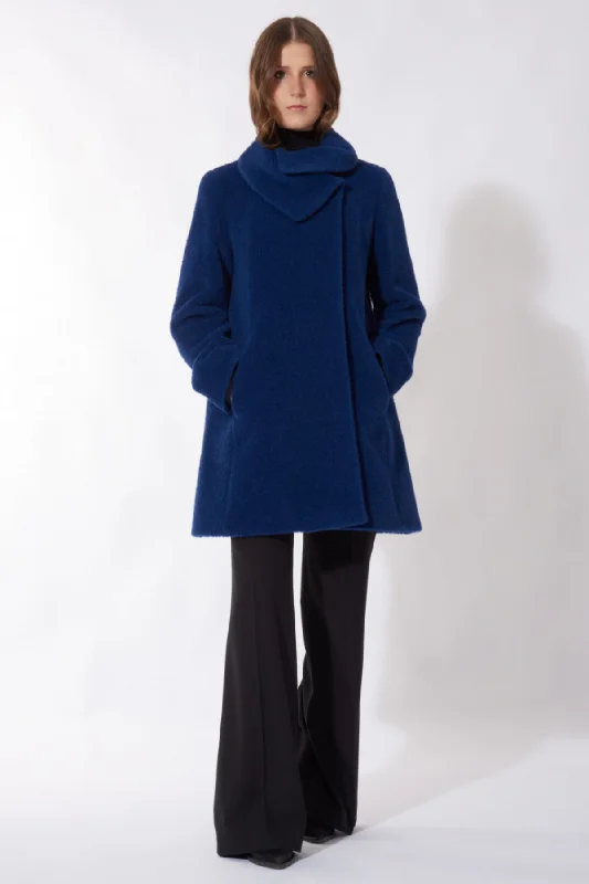 Alpaca & Wool Coat with Petal Collar 86001