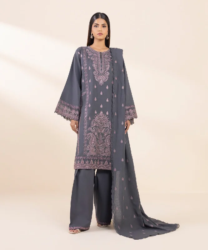 3 Piece - Embroidered Karandi Suit